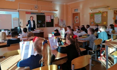 Ученики «Салтыковской гимназии», научились разделять отходы правильно