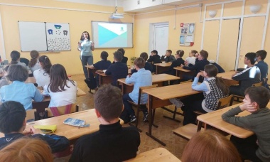 Учим школьников из Литвиново как правильно разделять отходы