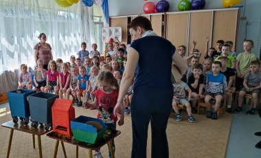 Воспитанников детского сада в селе Ямкино научили правильно обращаться с ТКО