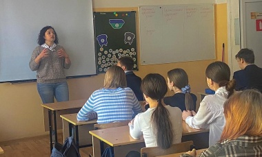 Ученики Щёлковской школы № 10 учились разделять отходы правильно